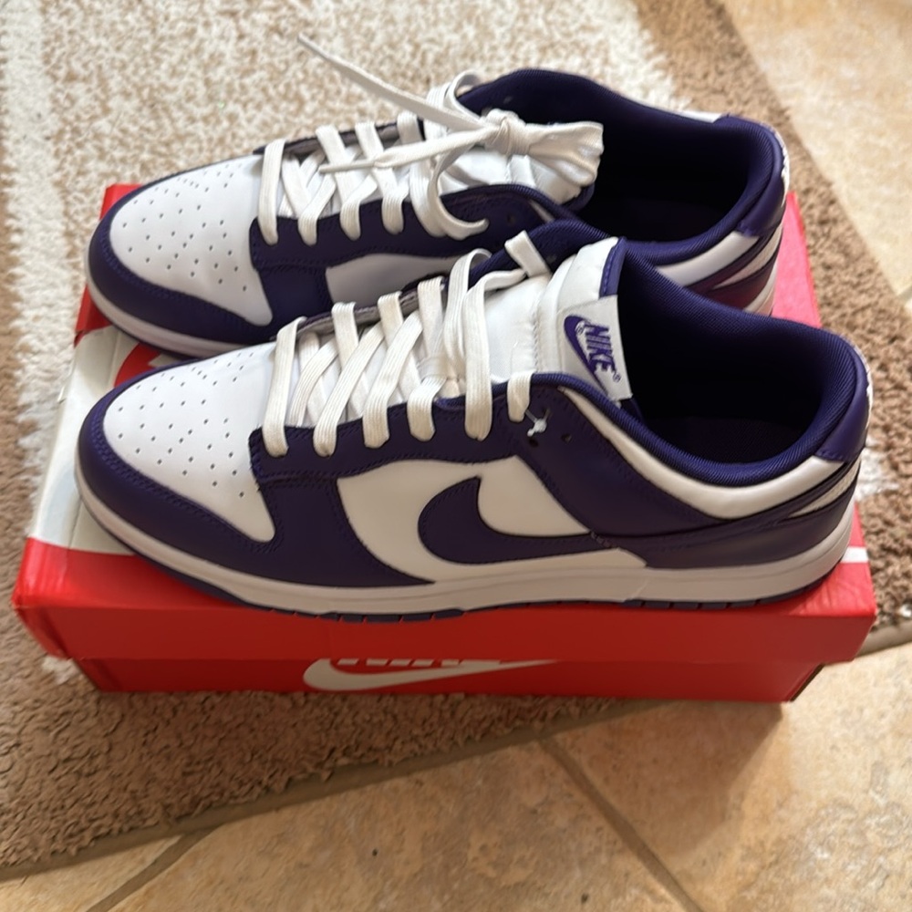 Nike dunk low retro court purple 2022 (men’s 13)